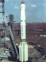 Proton-Phobos on the pad in Baikonour