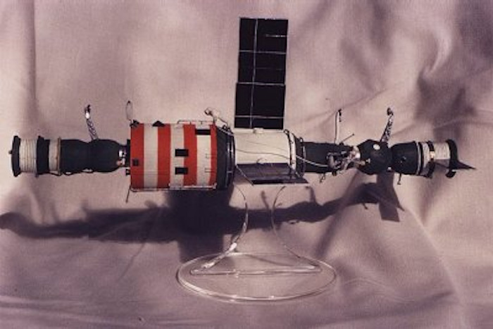 Salyut 7 (1/96)