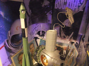 Voskhod 2 display